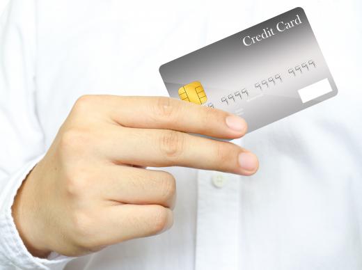 A number of credit card companies offer a no-limit credit card to people with near perfect credit.